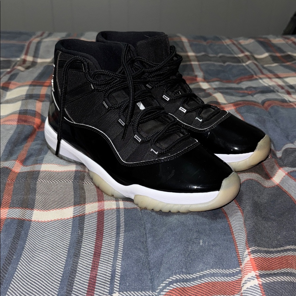 Men’s Jordan 11s jubilees